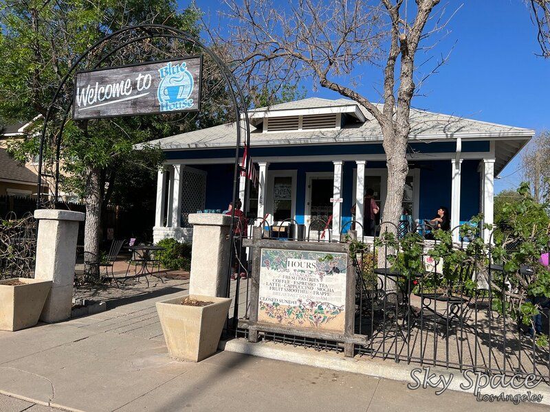 Blue House Bakery & Cafe: places to eat in Carlsbad NM for relaxing