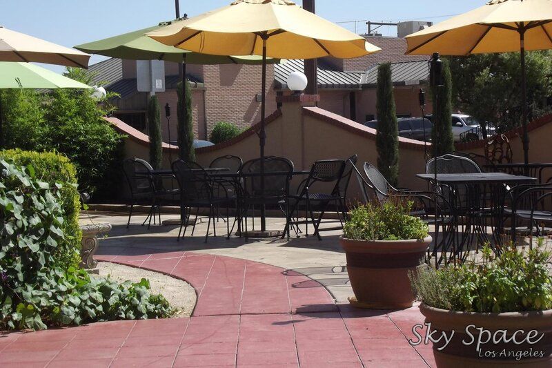 Best Restaurants carlsbad NM: Yellow Brix Restaurant, places to eat in Carlsbad NM you must-try