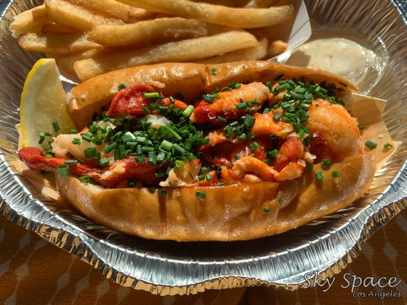 Lobster Roll Warm With Butter At Broad Street Oyster Co. (Malibu): best banh mi los angeles