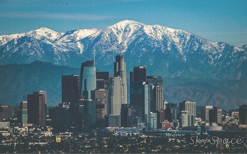 Downtown LA: Los Angeles skyline
