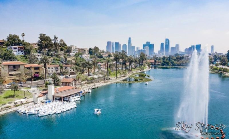 Echo Park Lake: top beautiful places in Los Angeles