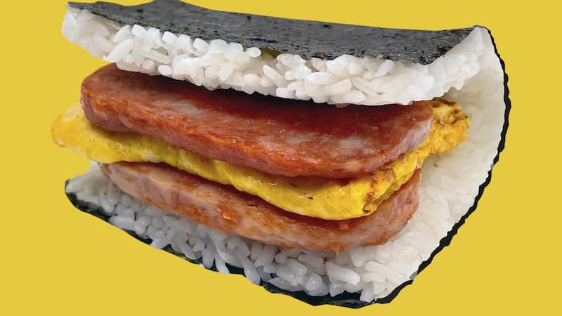 Supamu serves delicious onigiri filled with Spam, egg, and kimchi, as well as creative additions like soft-shell crab or curry croquette